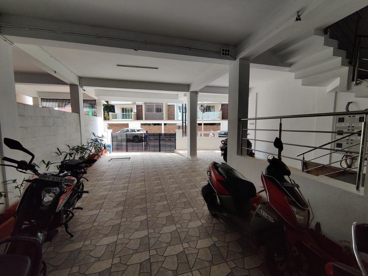 Yoga House Apartman Vanivilasa Puram Kültér fotó